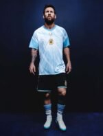 Camisa Seleção Argentina Pré-Jogo Versão Torcedor Messi - Imagem 3