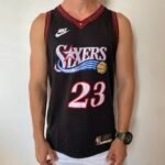 Camiseta Regata Basquete NBA Philadelphia 76ers Sixers - LeBron James 23 - Classic Edition Preta 2026/27 Nike