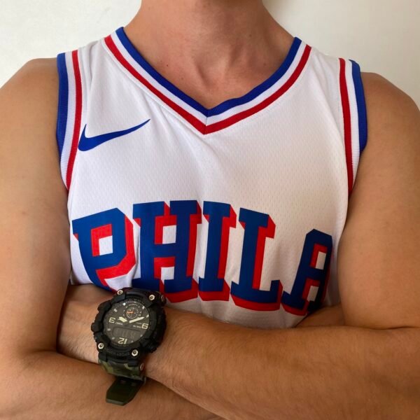 Camiseta Regata NBA Philadelphia 76ers - LeBron James 23 - Association Branca 2026/27 Nike - Imagem 2