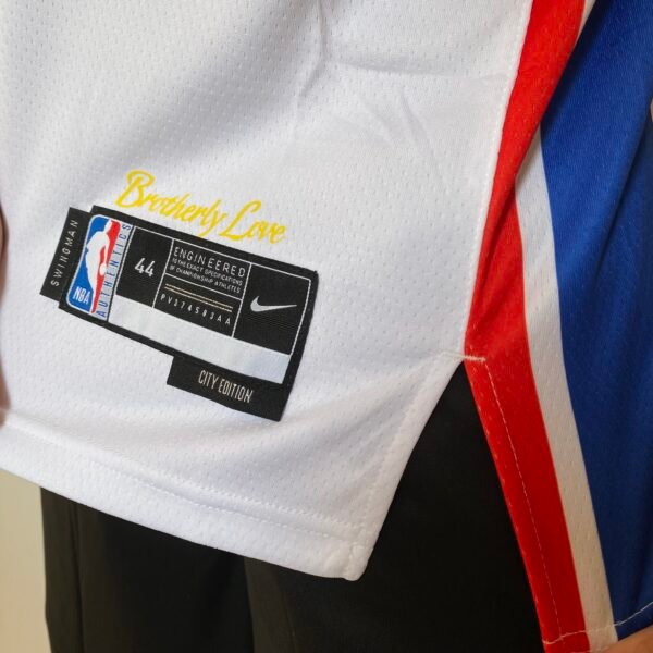 Camiseta Regata NBA Philadelphia 76ers - LeBron James 23 - Association Branca 2026/27 Nike - Imagem 7