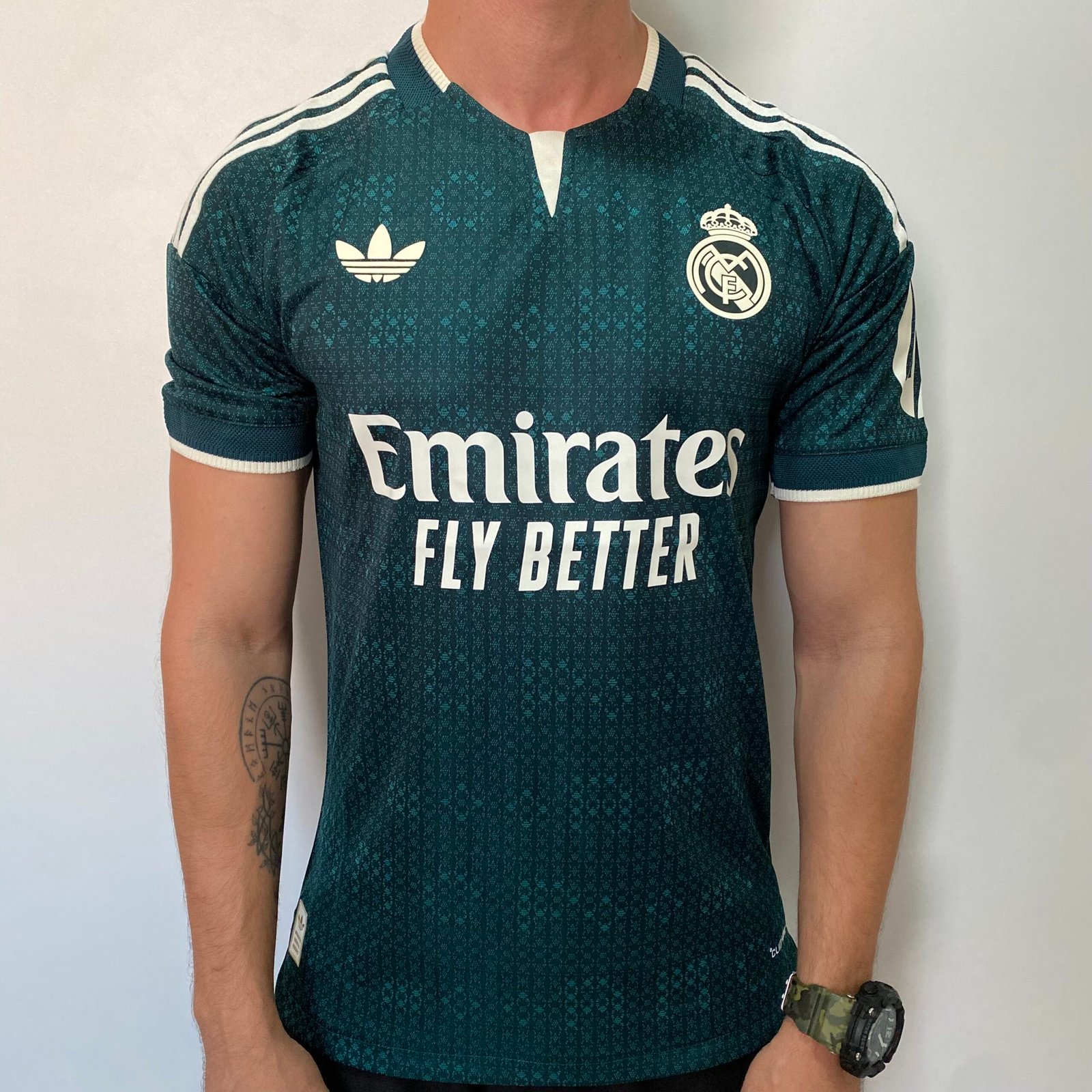 Camisa Real Madrid Away Versão Jogador 2026/27 Adidas