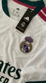 Camisa Real Madrid Home Versão Torcedor 2026/27 Branca Adidas - Imagem 10