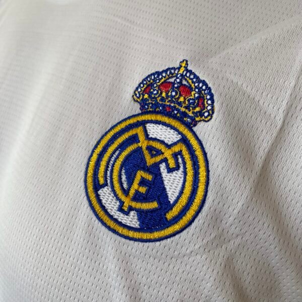 Camisa Real Madrid Home Versão Torcedor 2026/27 Branca Adidas - Imagem 3