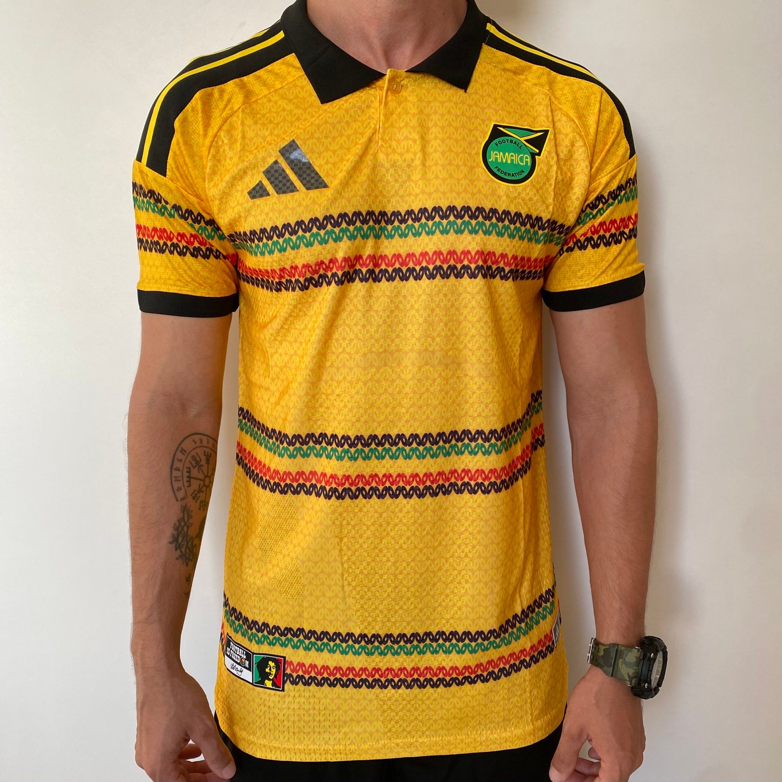 Camisa Jamaica Home Copa do Mundo 2026 Bob Marley Jogador Amarela Adidas