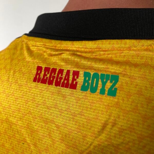 Camisa Jamaica Home Copa do Mundo 2026 Bob Marley Jogador Amarela Adidas - Imagem 10