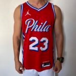 Camiseta Regata NBA Philadelphia 76ers - LeBron James 23 - Statement Vermelha 2026/27 Jordan