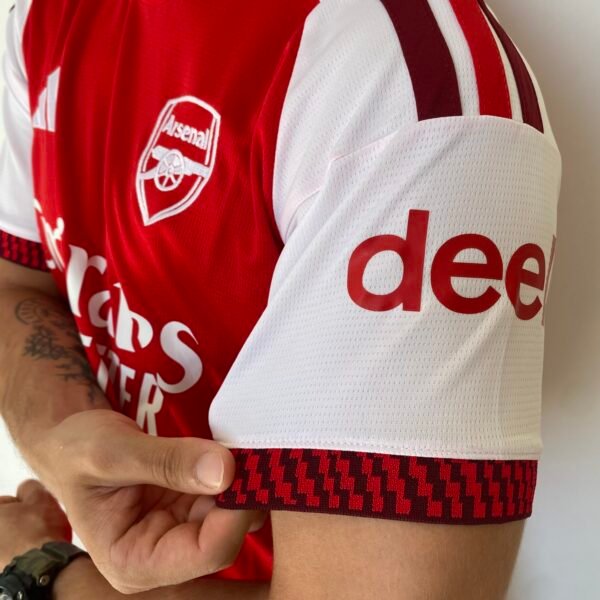 Camisa Arsenal Home Versão Torcedor 2026/27 Vermelha Adidas - Imagem 5