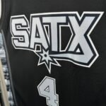 Camiseta Regata NBA Santo Antonio Sturs De'Aaron Fox 4 Statemant Edition Swingman 2023 Nike - Imagem 2