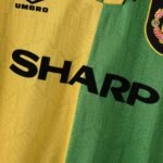 Camisa Retrô Manchester United Third 1992/1994 Umbro - Imagem 3